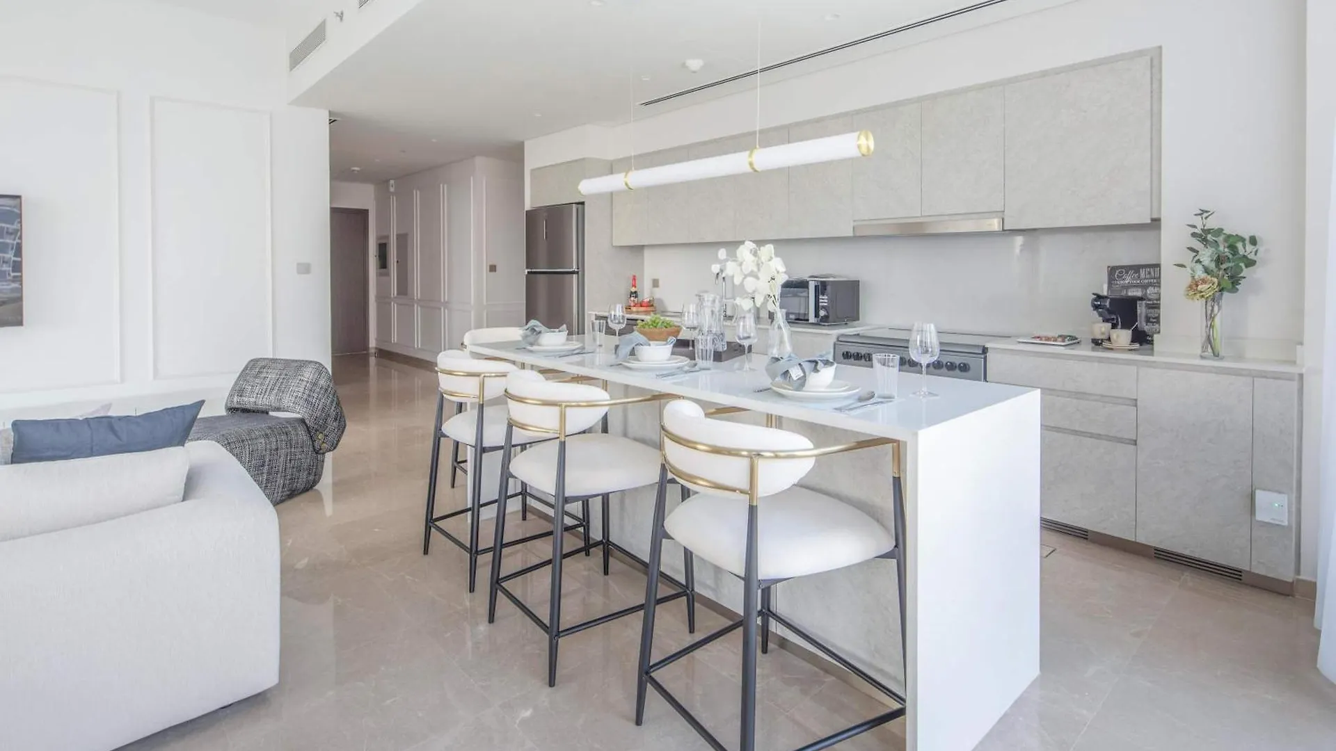 Frank Porter - Grande Signature Residences 두바이 0*,