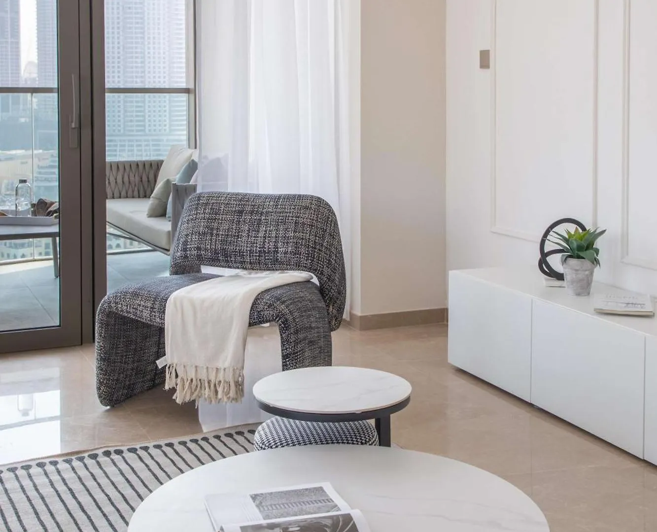 Frank Porter - Grande Signature Residences 두바이 아랍에미리트